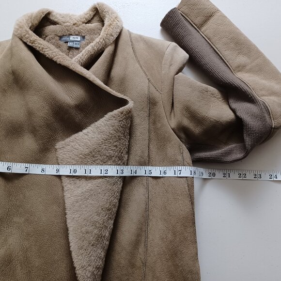 Vince Spanish Merino Shearling Jacket - Picture 12 of 16